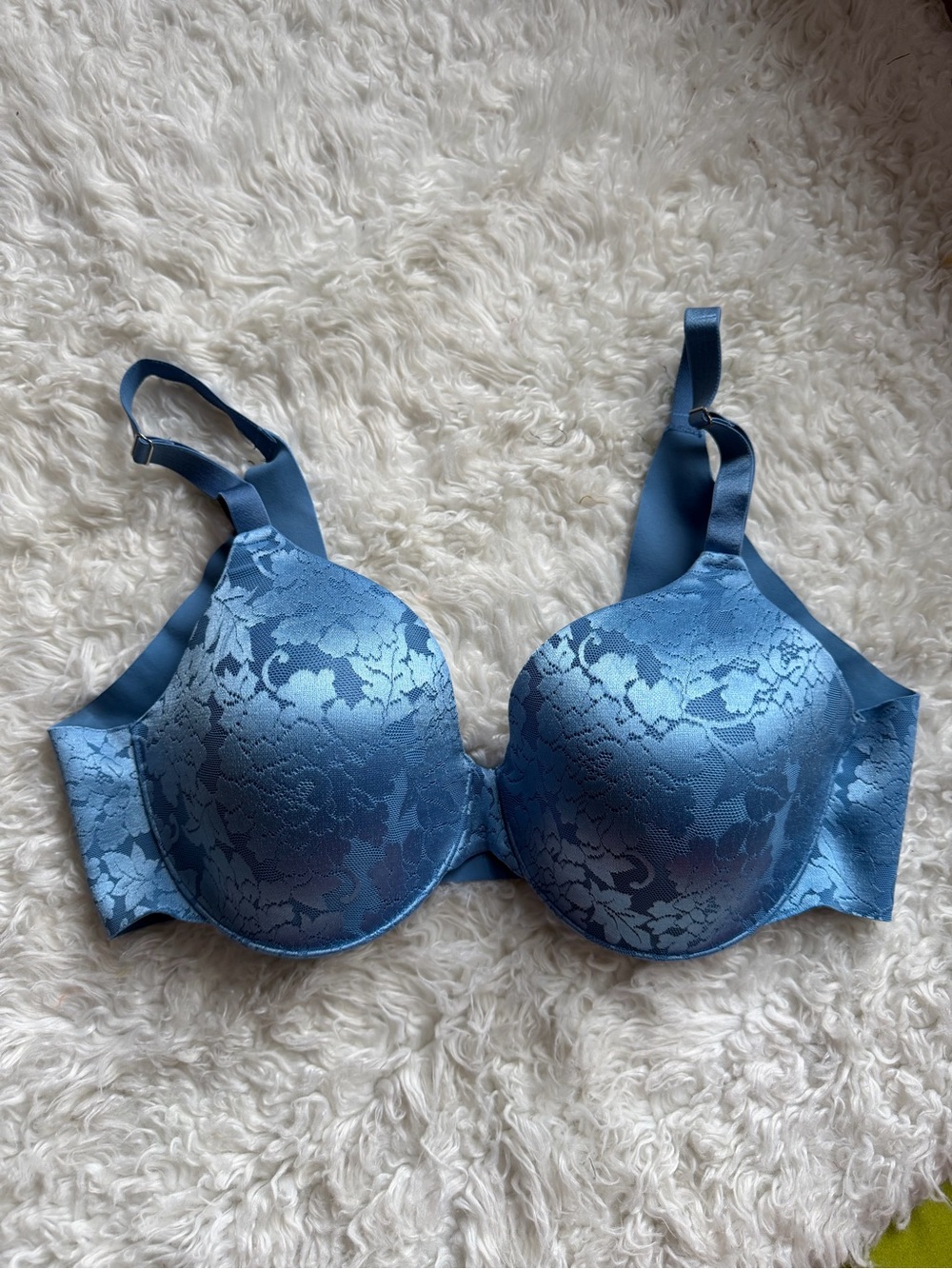 Soma Vanishing Back Blue Lace Seamless T-Shirt Bra 38C